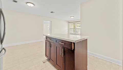 1524 NW 18th Ct, Fort Lauderdale, FL 33311