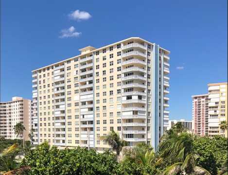 305 N Pompano Beach Blvd, Pompano Beach, FL 33062