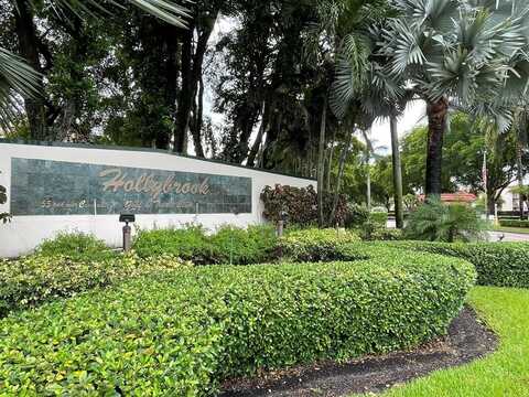 361 S Hollybrook Dr, Pembroke Pines, FL 33025
