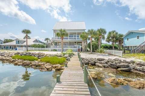 435 McCloud St, St. George Island, FL 32328