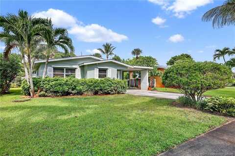 262 SE Monterey Avenue, Stuart, FL 34996