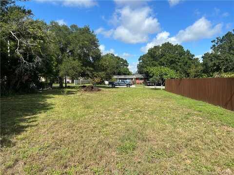 906 S 17th Street, Fort Pierce, FL 34950