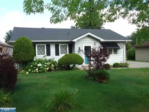 3222 Outer Drive, Hibbing, MN 55746