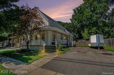 67823 Gleason Street, Richmond, MI 48062