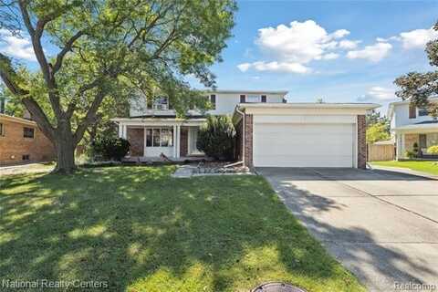15566 Hemlock Drive, Macomb, MI 48044