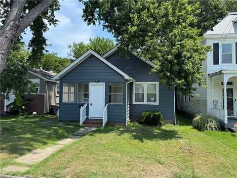 19 E Cummings Avenue, Hampton, VA 23663