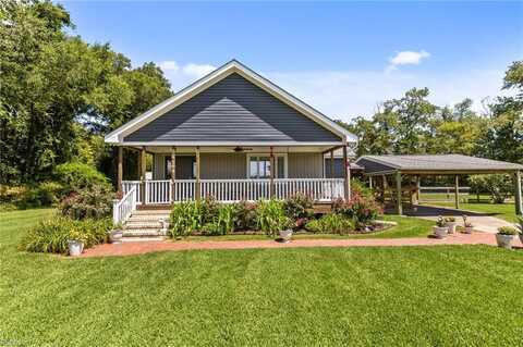 6364 Pocahontas Club Road, Virginia Beach, VA 23457