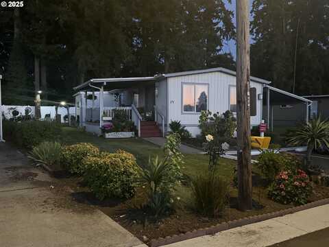 13900 SE Highway 212, Happy Valley, OR 97015