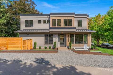 990 LUND ST, Lake Oswego, OR 97034