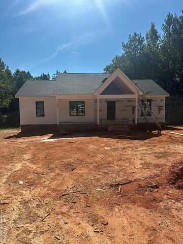 860 Country Ln, South Hill, VA 23970