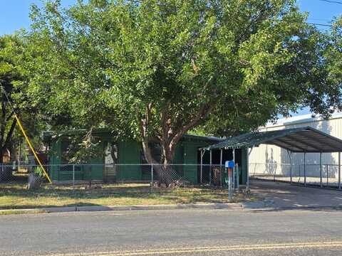 121 W Highland Blvd, San Angelo, TX 76903
