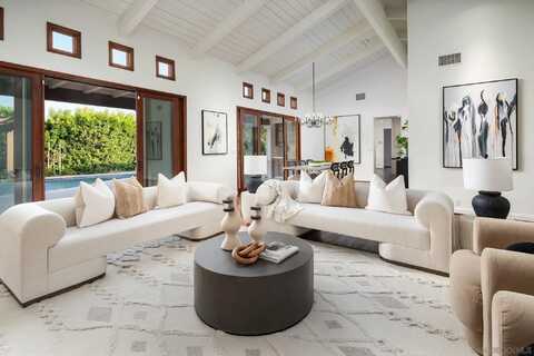 17112 Via De La Valle, Rancho Santa Fe, CA 92067