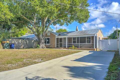 1204 Easter Avenue, Fort Pierce, FL 34950