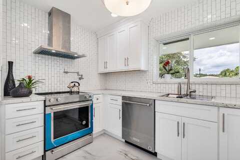 331 Tequesta Drive, Tequesta, FL 33469