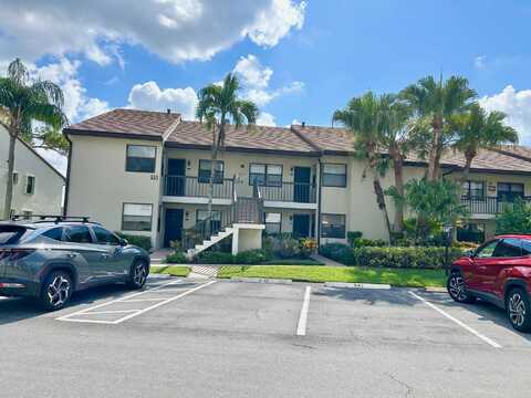 7590 Tahiti Lane, Lake Worth, FL 33467