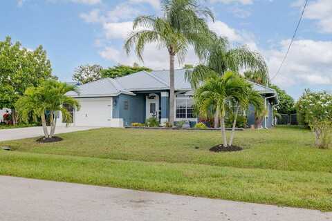 831 SW Duncan Terrace, Port Saint Lucie, FL 34953