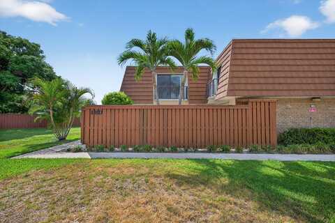 3900 County Line Rd Road, Jupiter, FL 33469