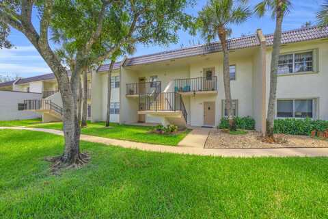 150 Lake Meryl Dr, West Palm Beach, FL 33411
