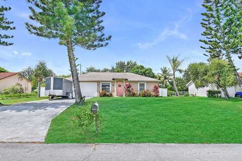 2864 SW Ann Arbor Road, Port Saint Lucie, FL 34953