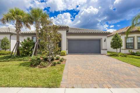 833 SE Courances Drive, Port Saint Lucie, FL 34984