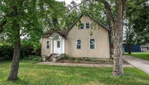 104 Spruce Street, Farmington, MN 55024