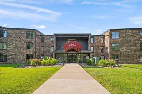 5140 W 102nd Street, Bloomington, MN 55437