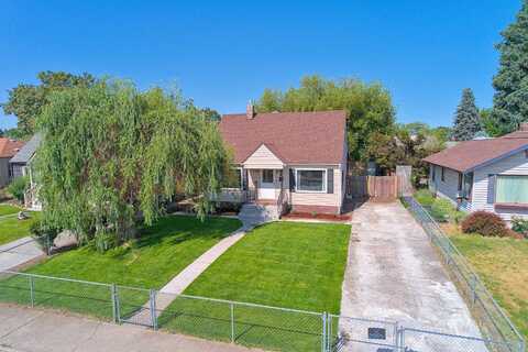 1907 N Nelson St, Spokane, WA 99207