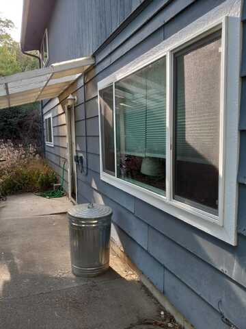 635 SW James Pl, Pullman, WA 99163