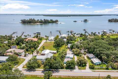 11450 S Indian River Dr, Sebastian, FL 32958