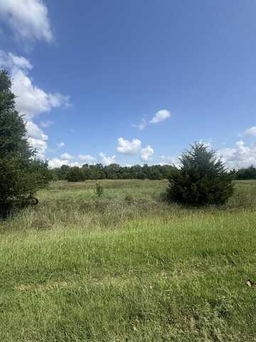 8802 S Fawn Trail, Derby, KS 67037