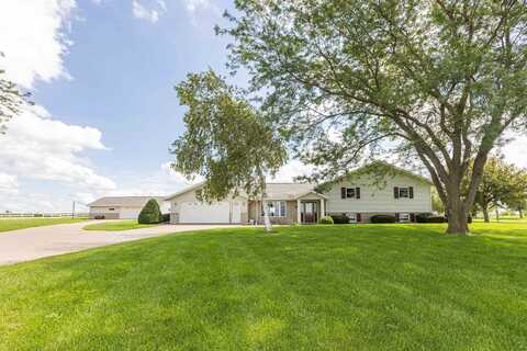 1716 Highway 80, Cuba City, WI 53807