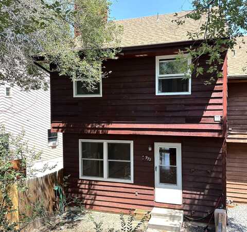 972 Alamo Road, Los Alamos, NM 87544