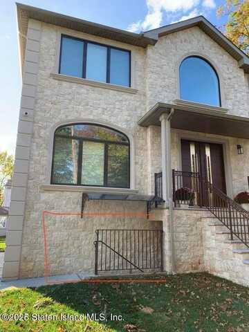 445 Ellsworth Avenue, Staten Island, NY 10312