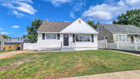 510 Elm Ave, Woodbury, NJ 08096