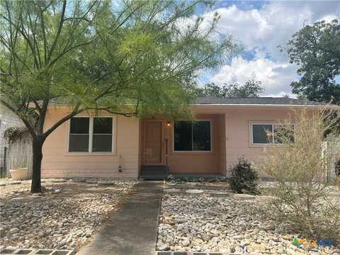 737 N Central Avenue, New Braunfels, TX 78130