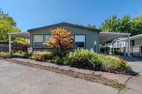 93 Northridge Terrace, Medford, OR 97501