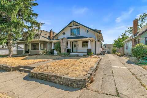 517 Newtown Street, Medford, OR 97501