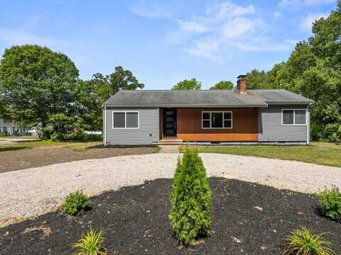 20 Maple Court, Hopkinton, RI 02804