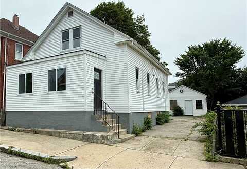 17 Middleton Street, Providence, RI 02909