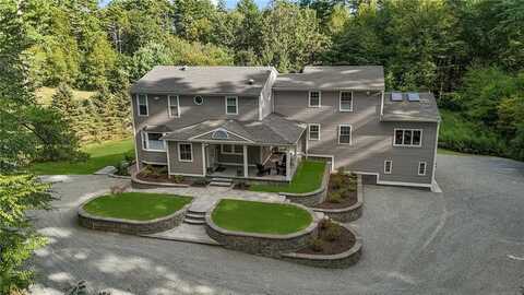 37 Dye Hill Road, Hopkinton, RI 02832