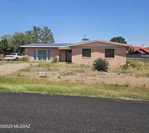 1215 E Justin Street, Pearce, AZ 85625