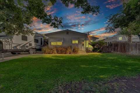 440 E Linden Avenue, Reedley, CA 93654