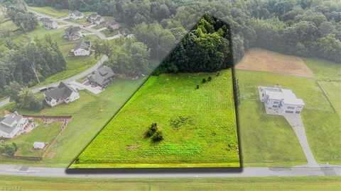 7496 Strader Road, Summerfield, NC 27358