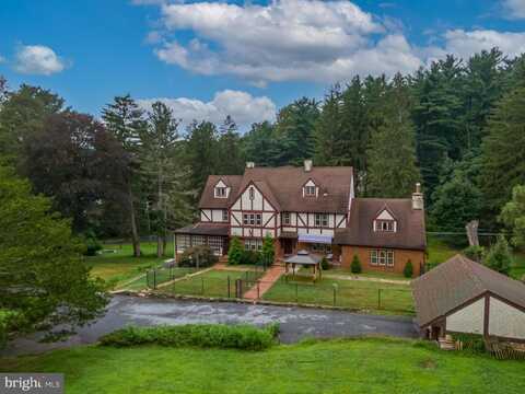 180 CANDY ROAD, MOHNTON, PA 19540
