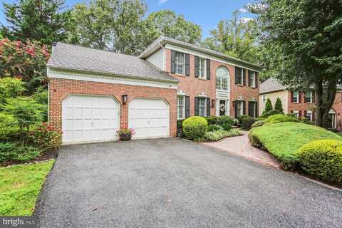 19910 HAMIL CIRCLE, GAITHERSBURG, MD 20886