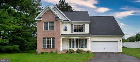 2419 LARKWOOD, WILMINGTON, DE 19810