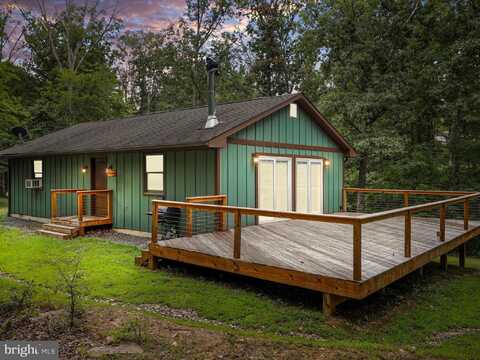 236 TEALS LANE, BERKELEY SPRINGS, WV 25411