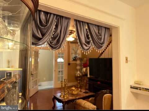 403 W ANNSBURY STREET, PHILADELPHIA, PA 19140