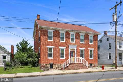 129 W KING STREET, LITTLESTOWN, PA 17340