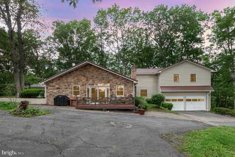 7653 MOYER ROAD, HARRISBURG, PA 17112